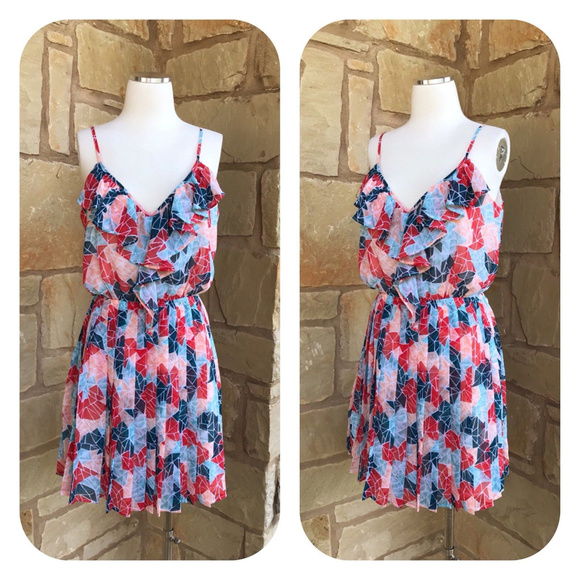 BCBGeneration - Picture 2 of 4